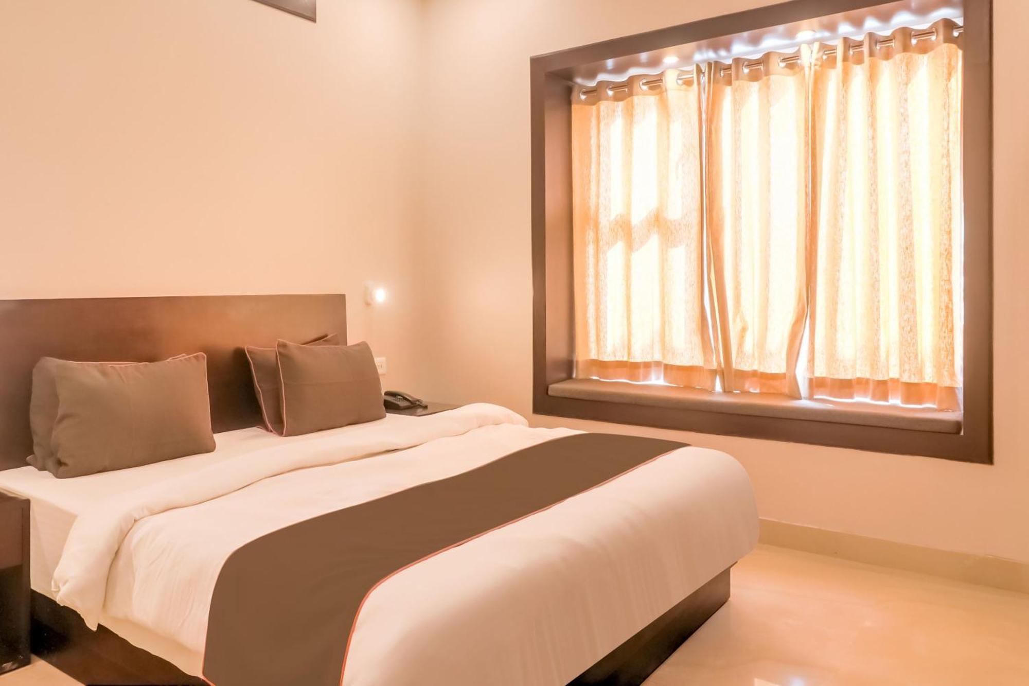 Townhouse Amaraa Farms Near Lulu Hypermarket 러크나우 외부 사진