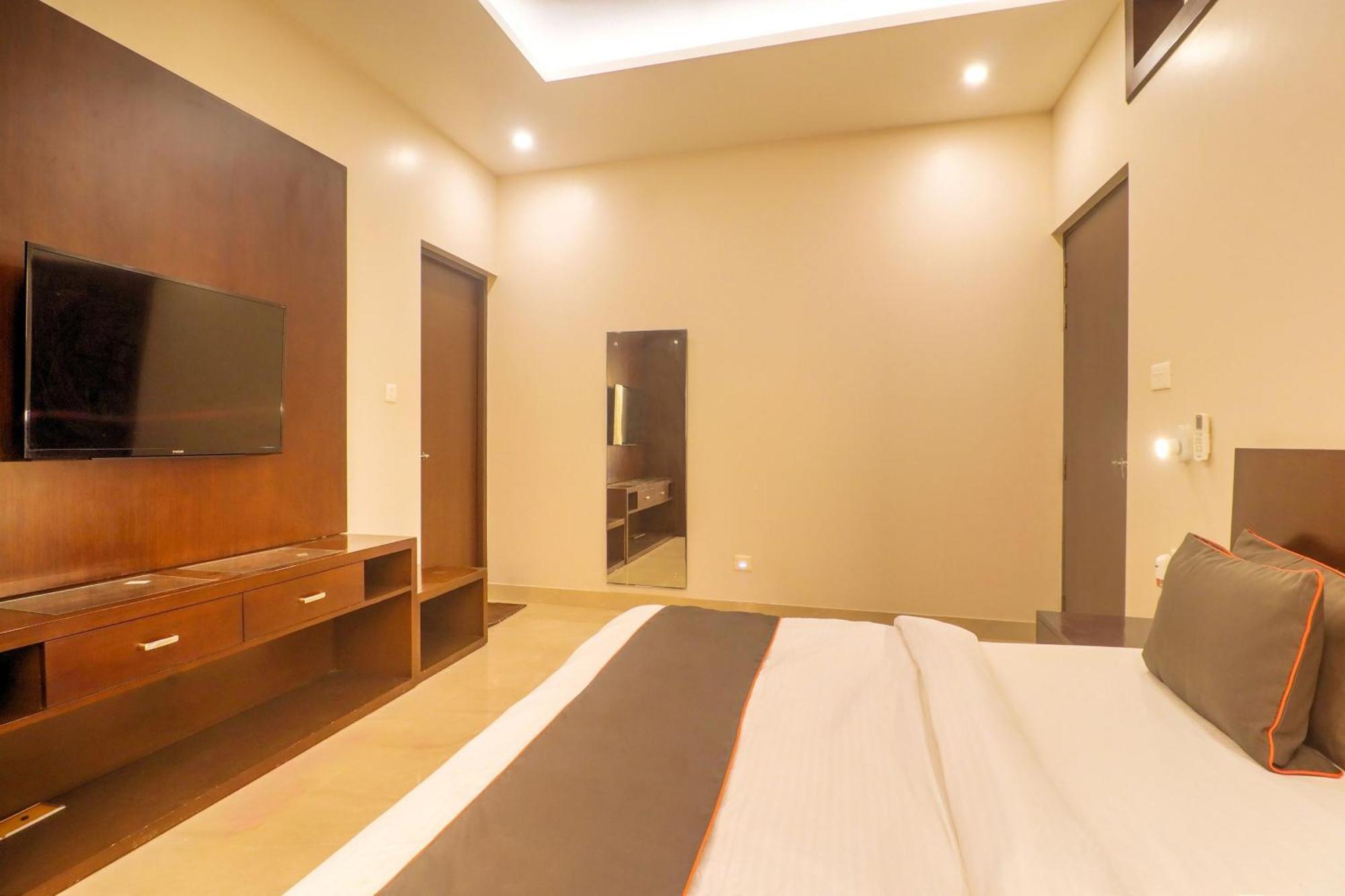 Townhouse Amaraa Farms Near Lulu Hypermarket 러크나우 외부 사진