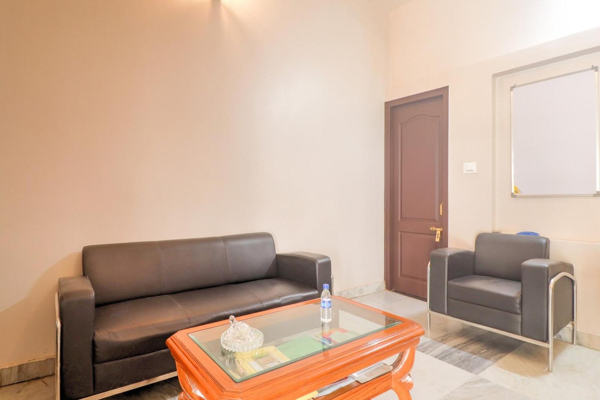 Townhouse Amaraa Farms Near Lulu Hypermarket 러크나우 외부 사진